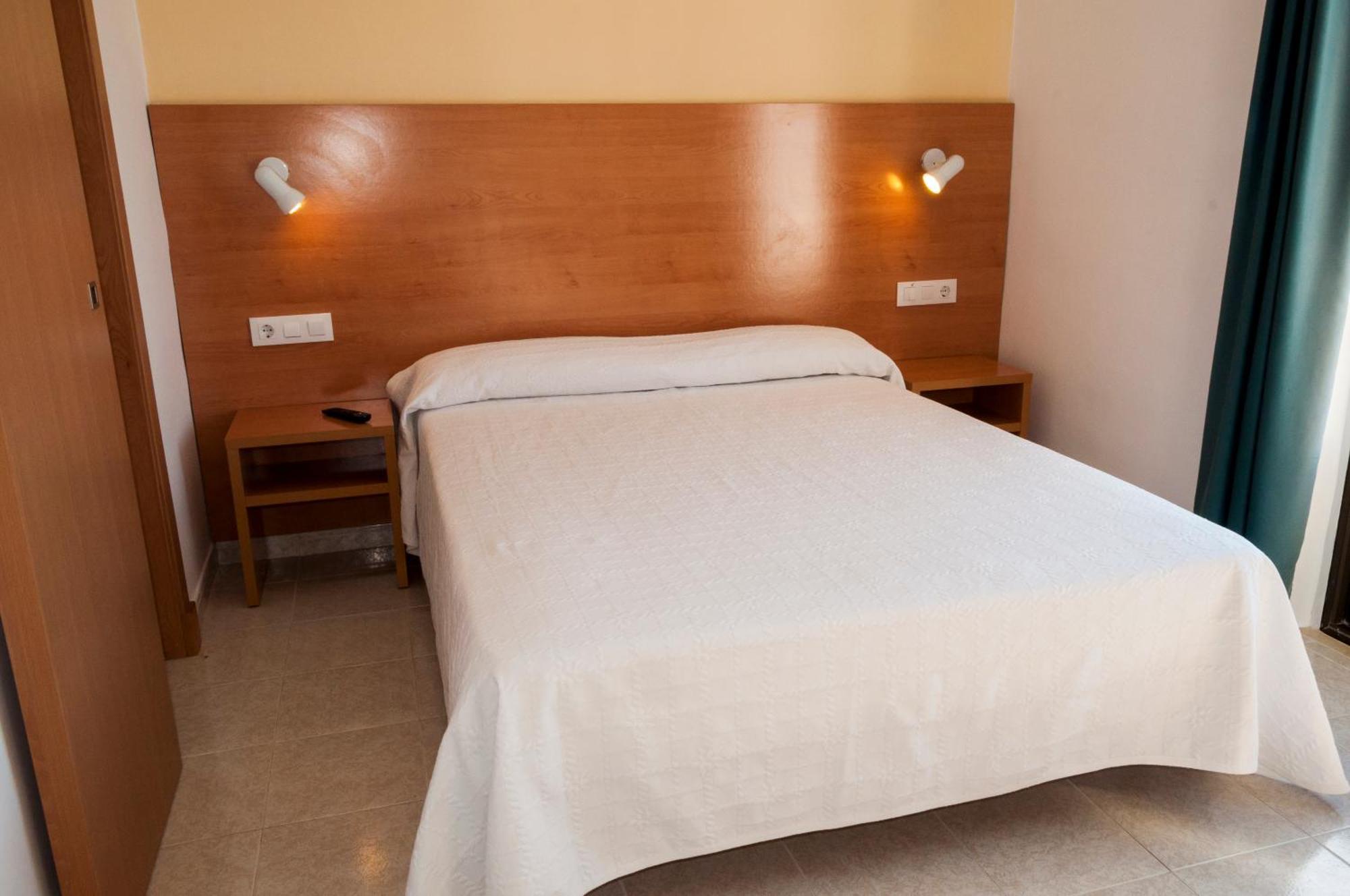 סיוטאדלה Hotel Madrid מראה חיצוני תמונה