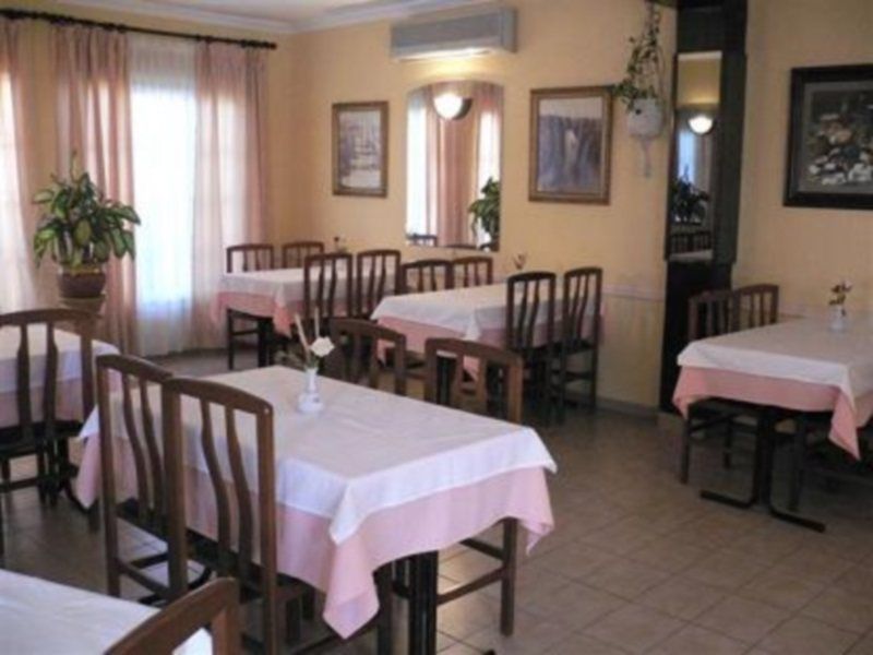 סיוטאדלה Hotel Madrid מראה חיצוני תמונה