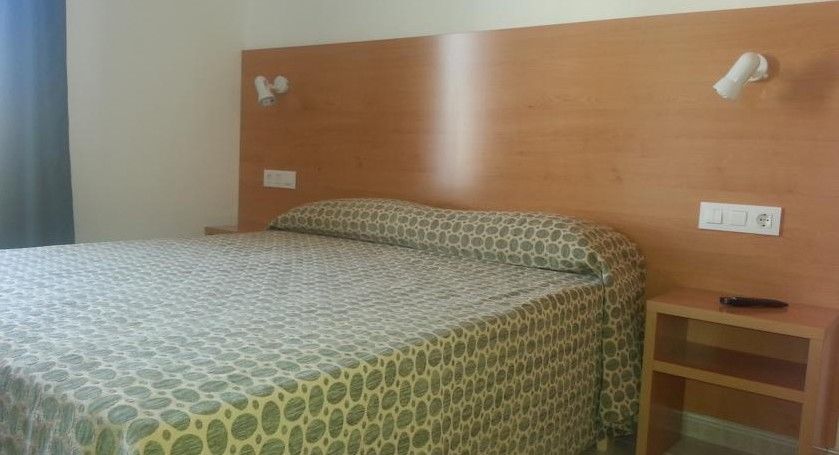 סיוטאדלה Hotel Madrid מראה חיצוני תמונה