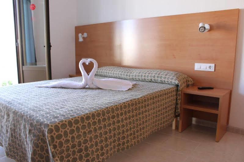 סיוטאדלה Hotel Madrid מראה חיצוני תמונה